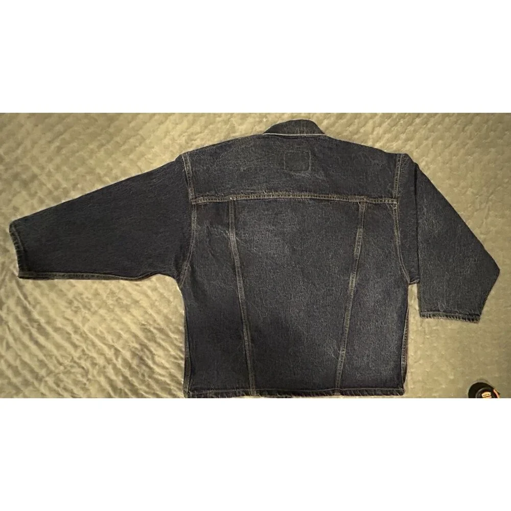 Levi’s Trucker Jacket Sz LARGE Denim Blue Jean Button Up Vintage 77934-8206 - Picture 16 of 16